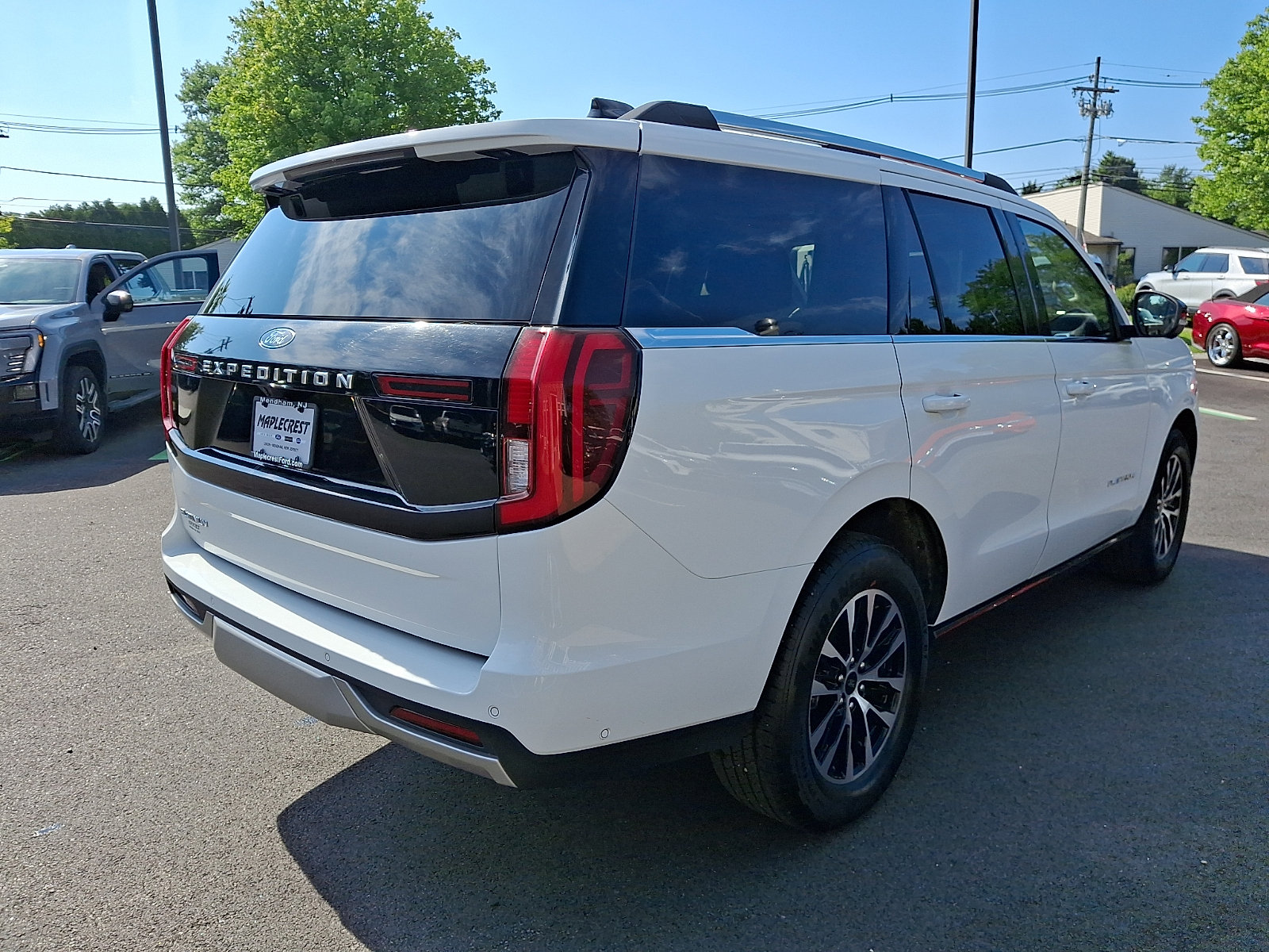 Certified 2025 Ford Expedition Platinum AWD/4WD image 5