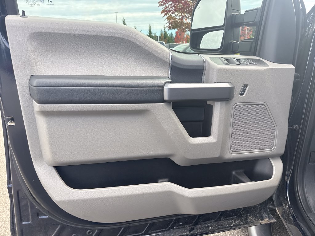 Certified 2022 Ford F250 XLT w/ XLT Value Package AWD/4WD image 17