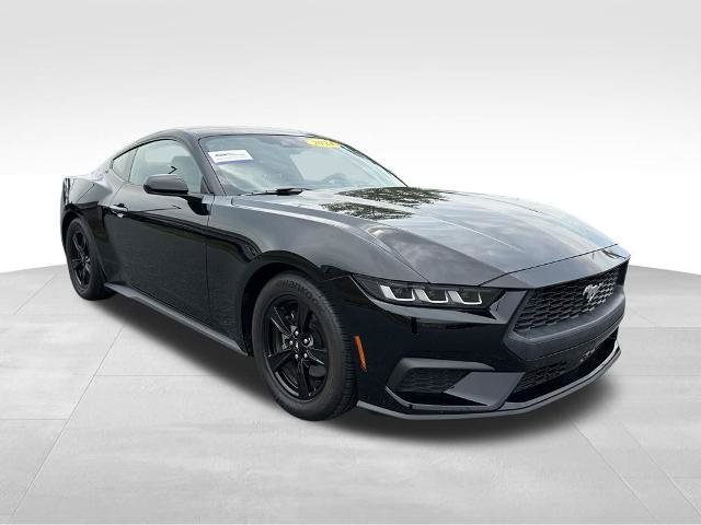 Certified 2024 Ford Mustang Coupe RWD image 7