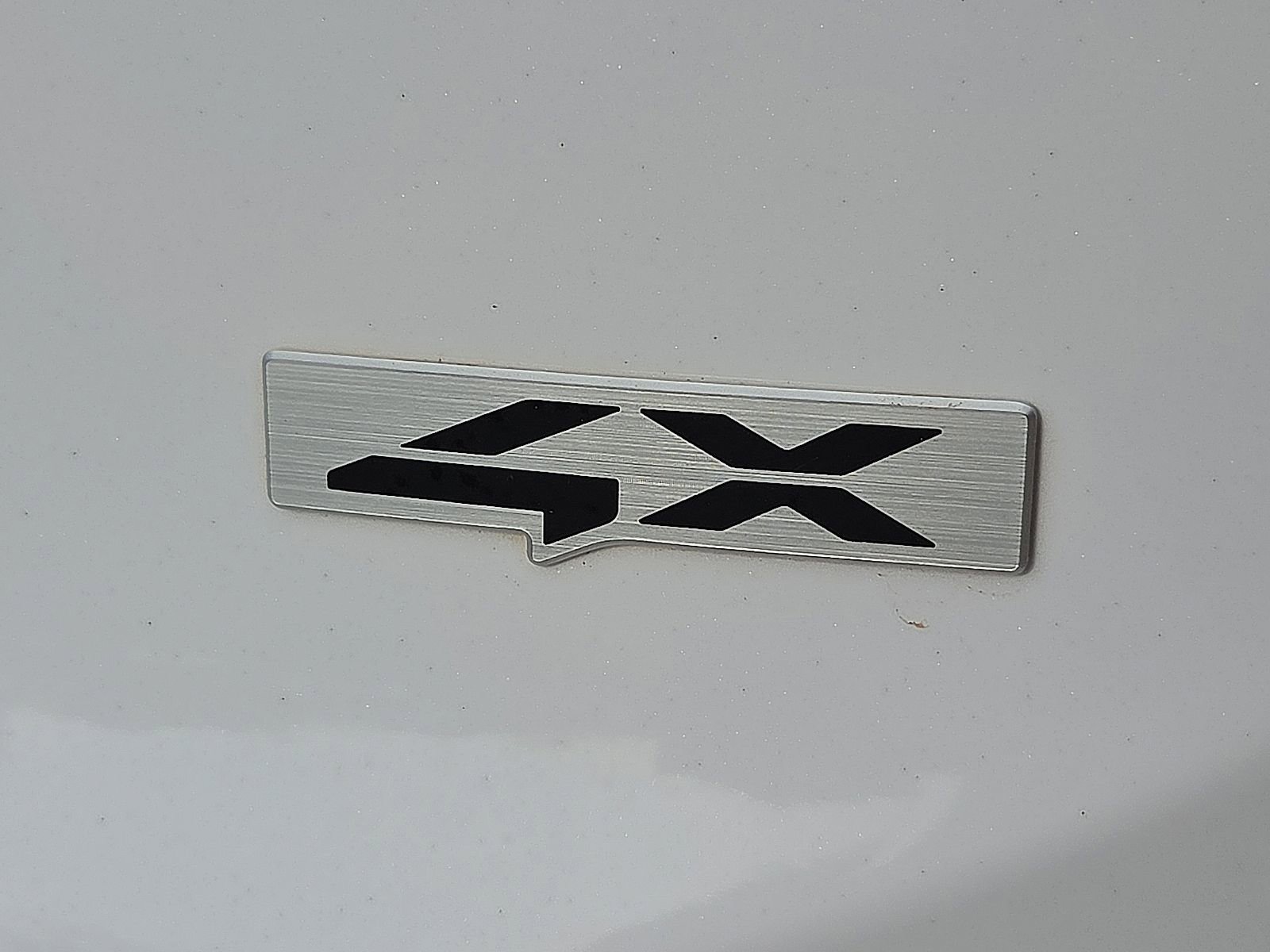 Used 2024 Kia Telluride SX image 9