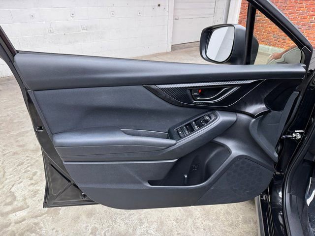 Used 2023 Subaru Crosstrek 2.0i image 11