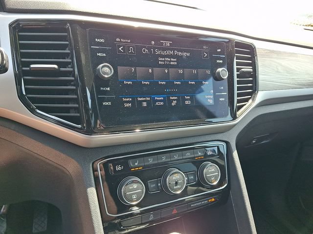Used 2023 Volkswagen Atlas Cross Sport SE AWD/4WD image 23
