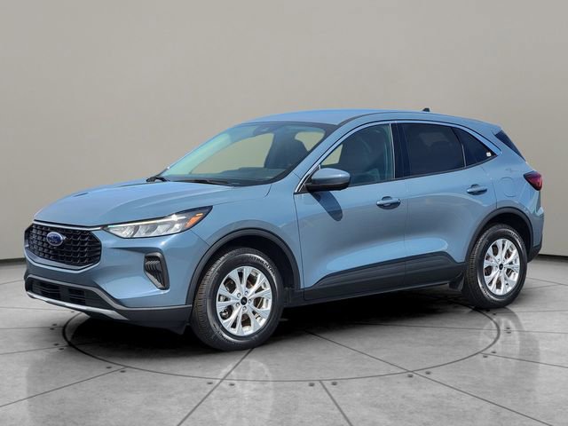 Certified 2023 Ford Escape Active w/ Tech Pack #2 AWD/4WD image 3