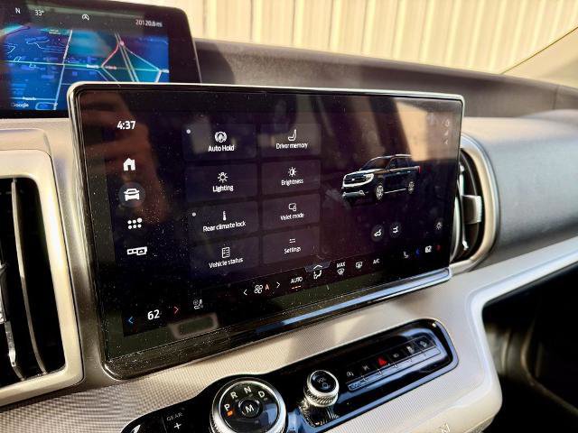 Certified 2025 Ford Expedition Active image 34