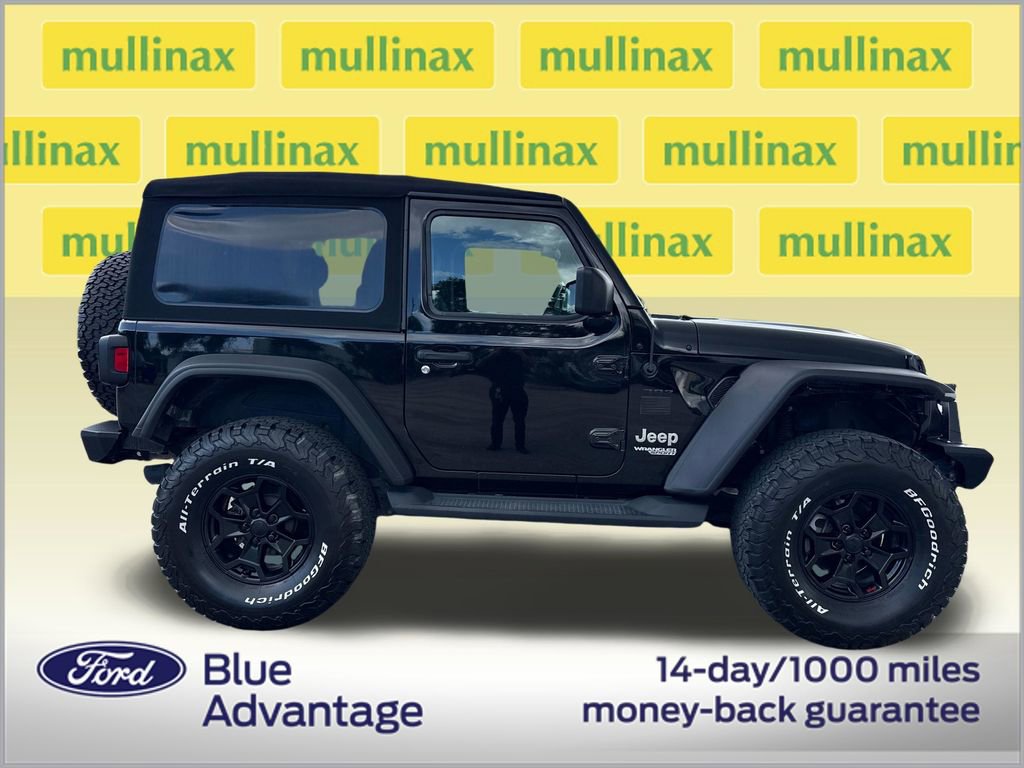 Used 2018 Jeep Wrangler Sport AWD/4WD image 2