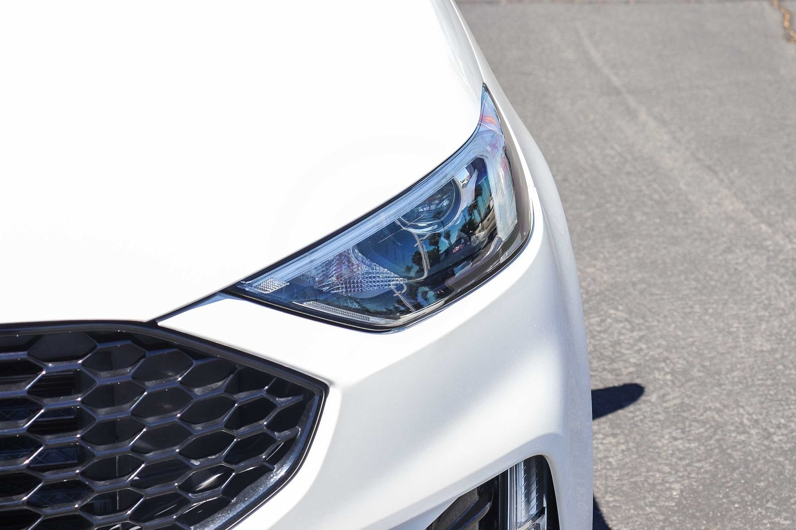 Certified 2020 Ford Edge ST-Line FWD image 10
