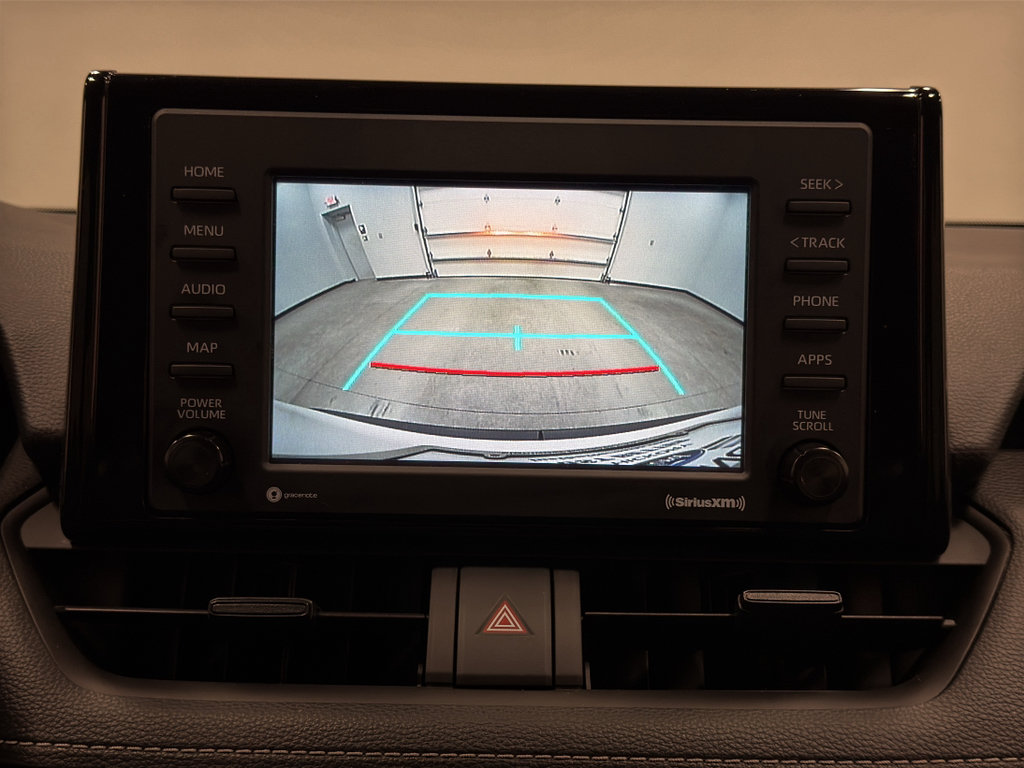 Used 2022 Toyota RAV4 LE image 22