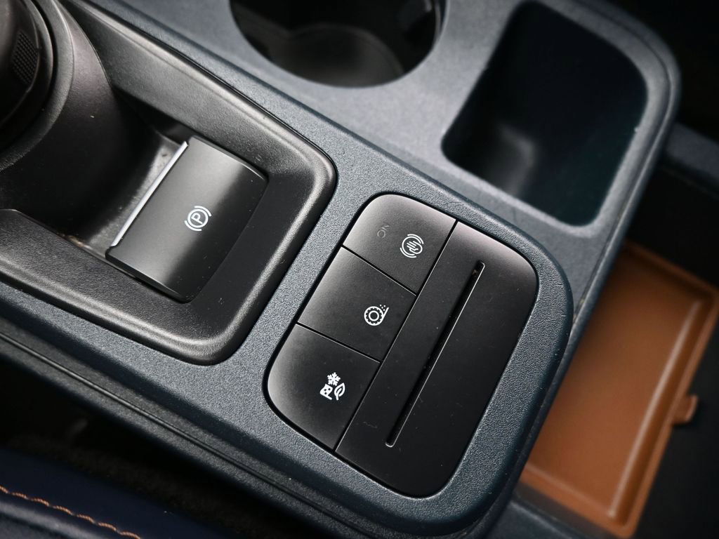 Certified 2023 Ford Maverick Lariat image 12