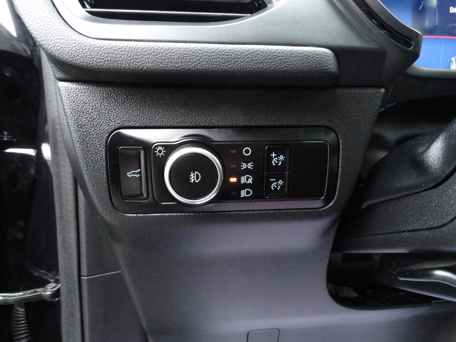 Certified 2023 Ford Escape ST-Line Elite w/ Premium Technology Package image 11