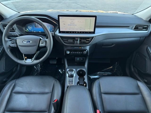 Certified 2023 Ford Escape Platinum AWD/4WD image 7