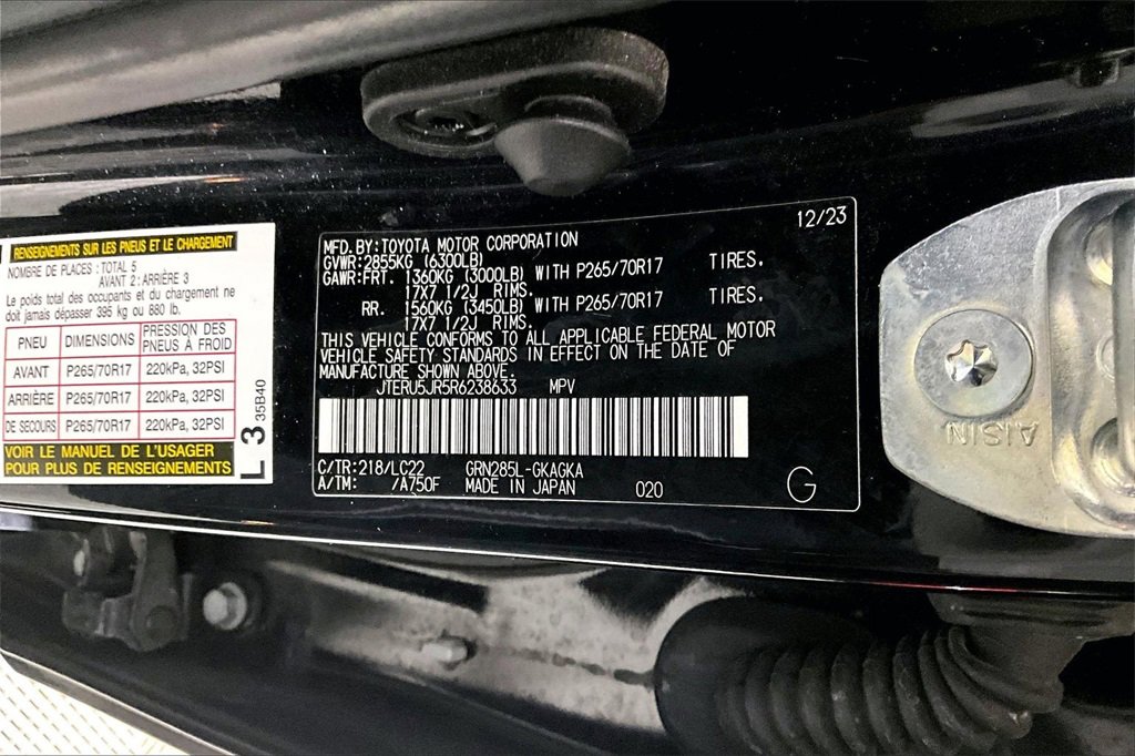 Used 2024 Toyota 4Runner TRD Off-Road Premium image 26