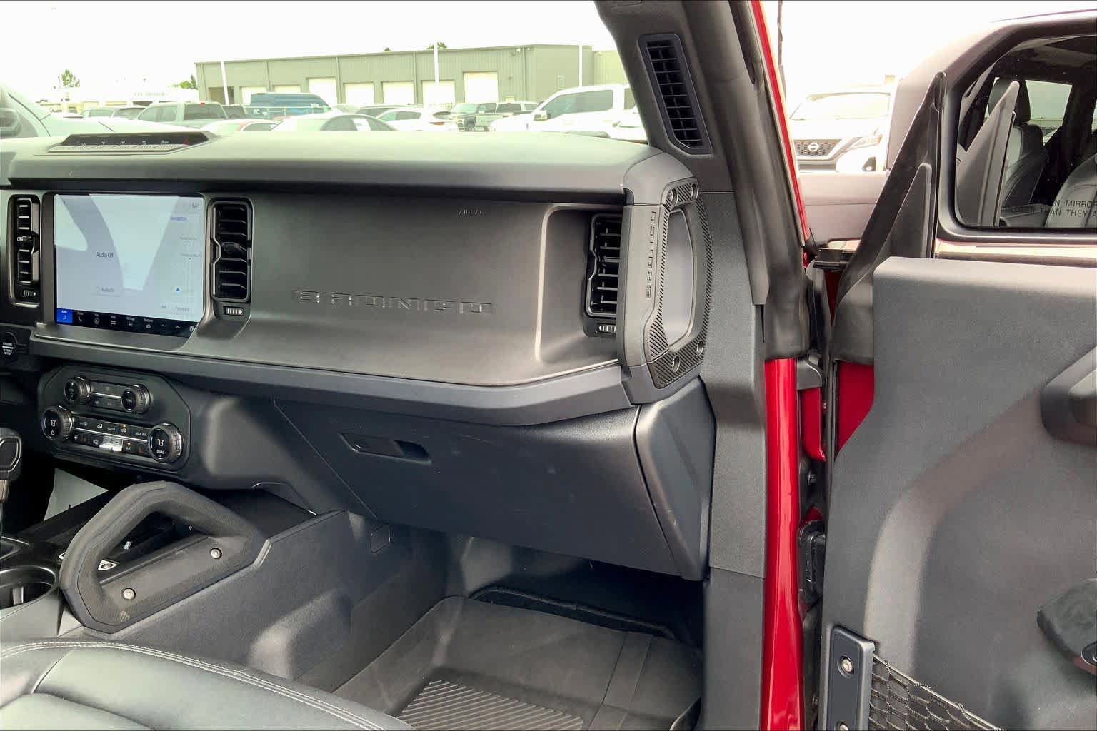 Certified 2025 Ford Bronco Badlands AWD/4WD image 18