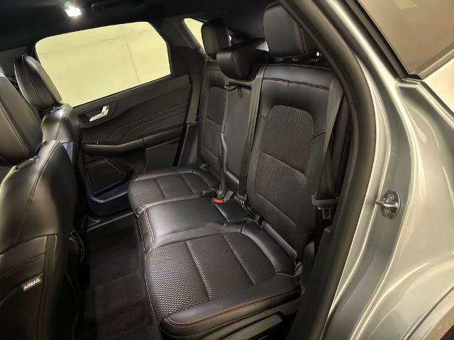 Certified 2024 Ford Escape ST-Line w/ Tech Pack #1 FWD image 32