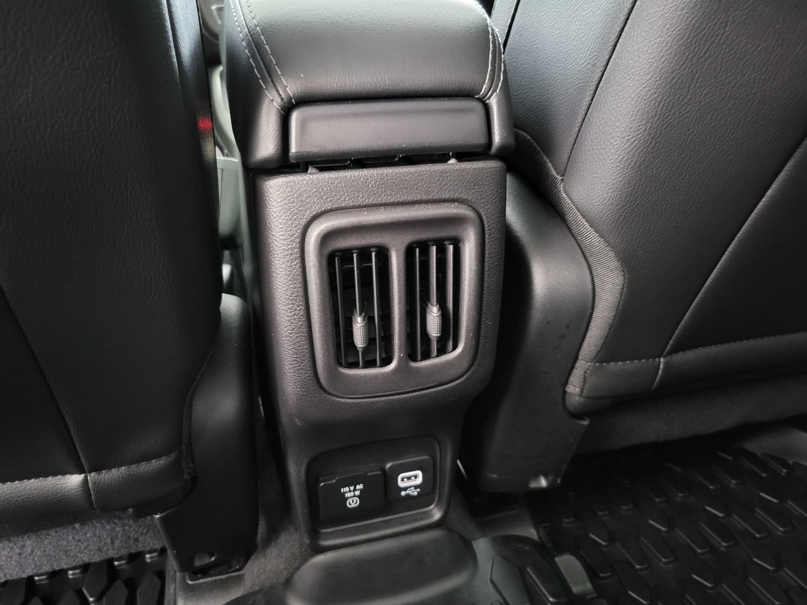 Used 2019 Jeep Compass High Altitude AWD/4WD image 30