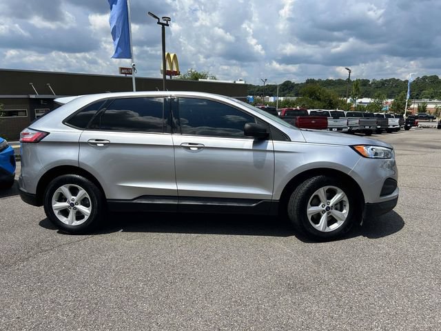 Certified 2020 Ford Edge SE FWD image 2