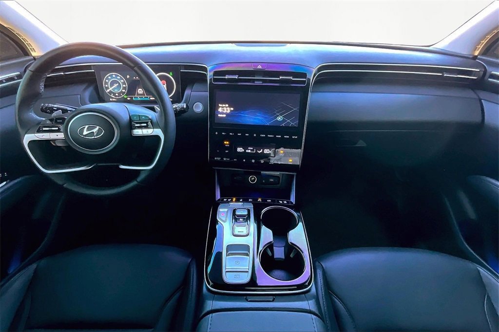 Used 2024 Hyundai Tucson Limited image 16