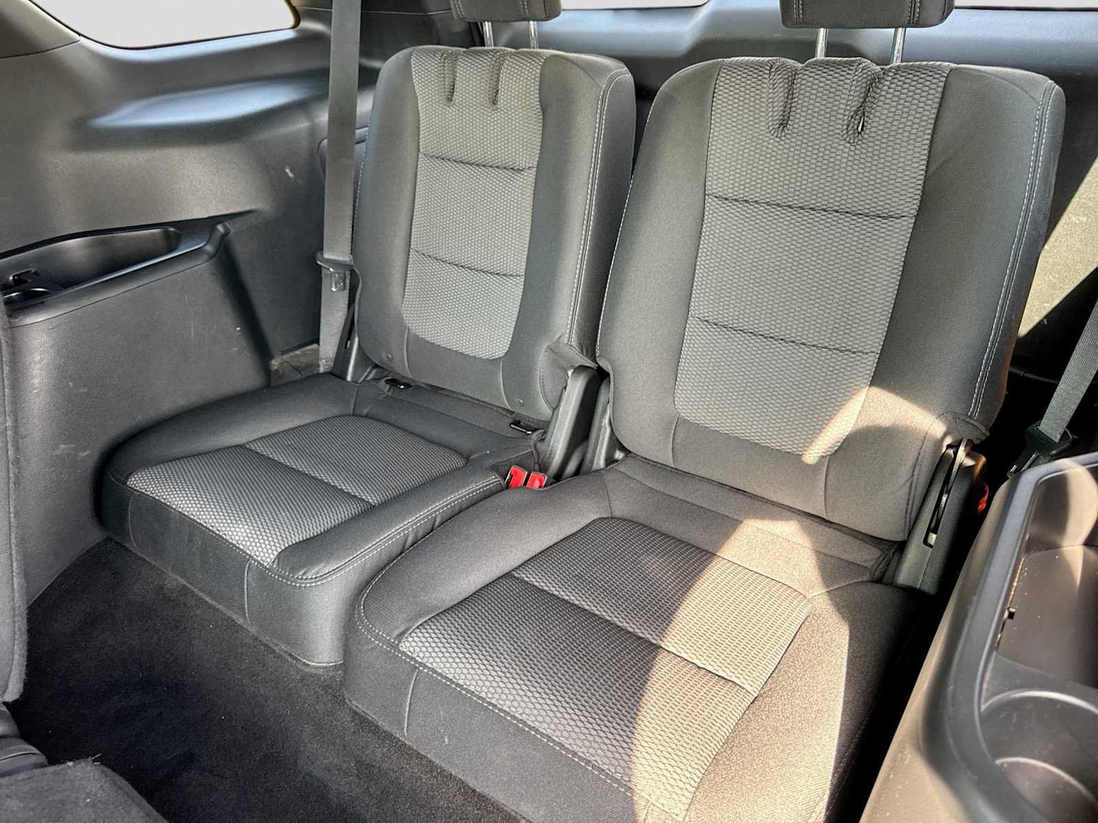 Certified 2018 Ford Explorer XLT w/ XLT Technology Feature Bundle FWD image 20