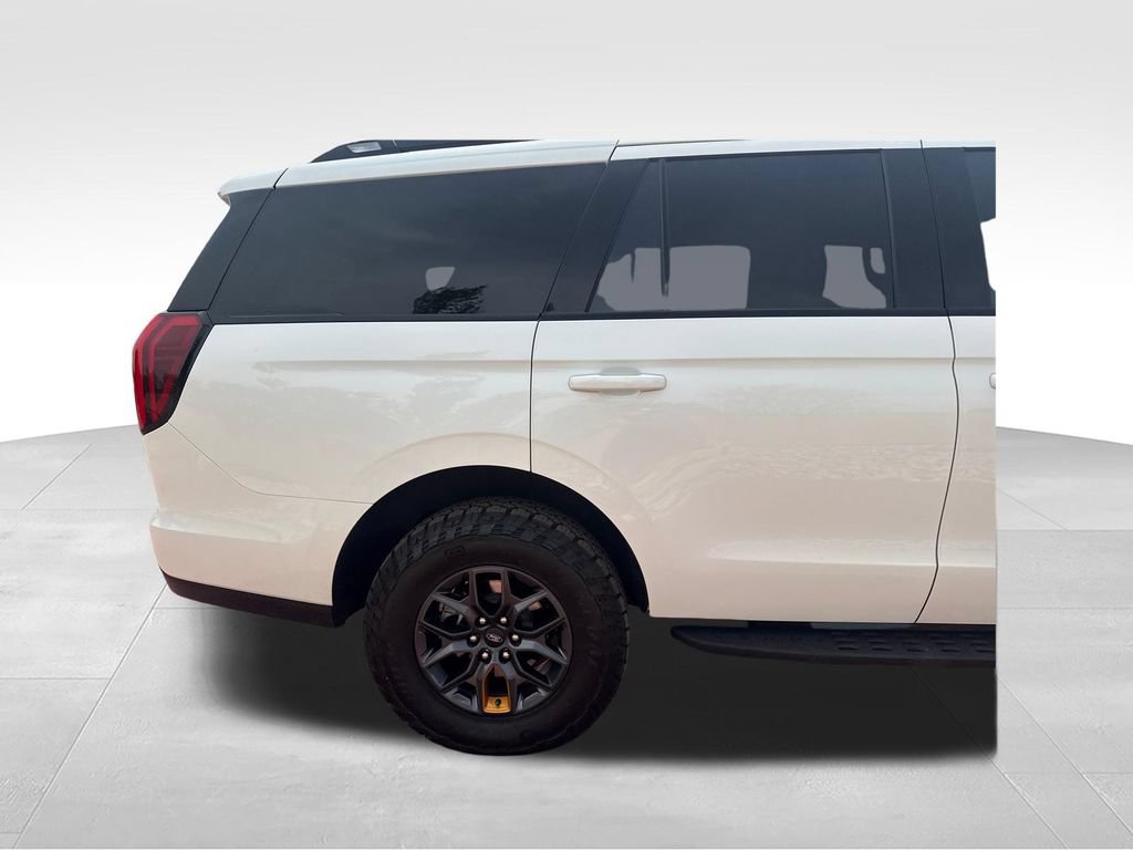 Certified 2026 Ford Expedition Tremor AWD/4WD image 35