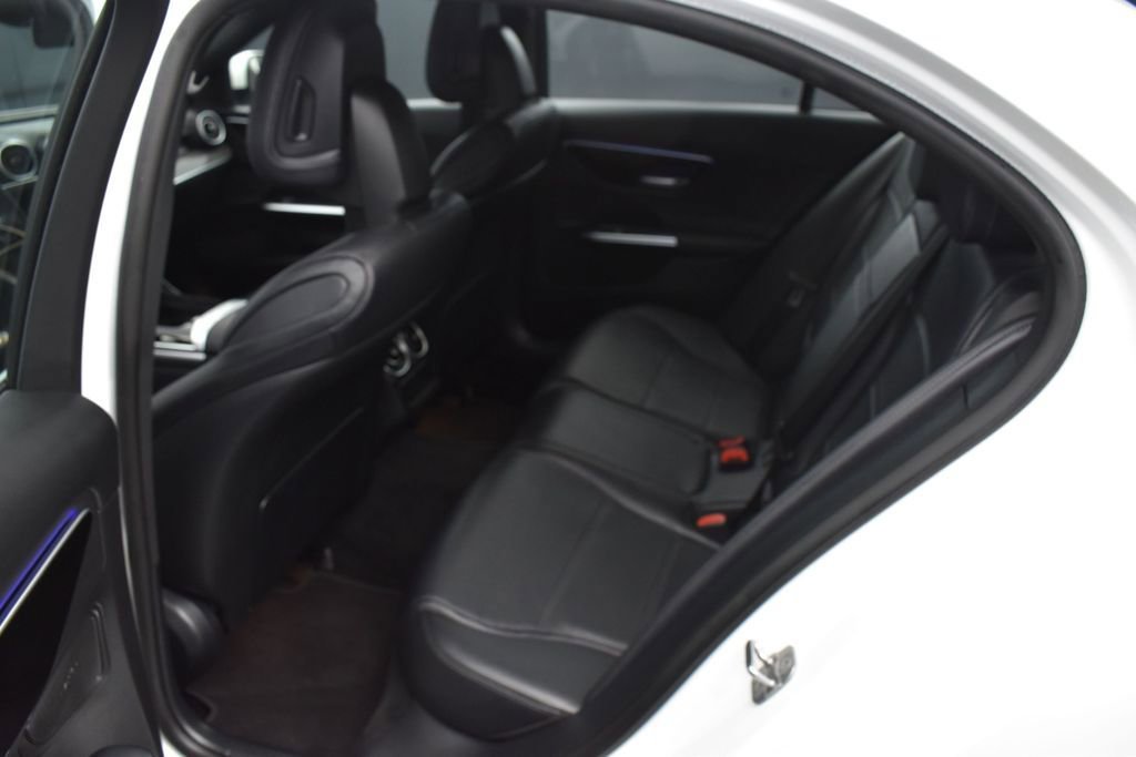 Used 2025 Mercedes-Benz C 300 Sedan image 14