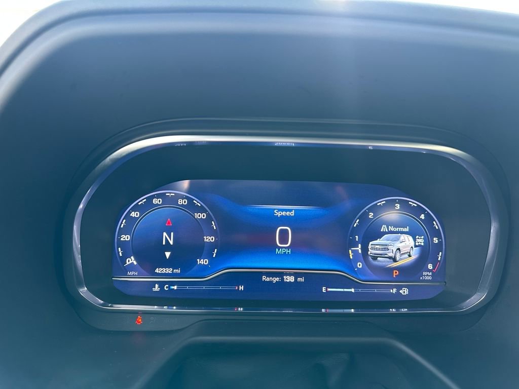 Used 2023 Chevrolet Tahoe Z71 w/ Luxury Package image 10