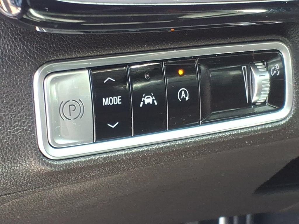 Used 2024 Buick Envision Sport Touring AWD/4WD image 17