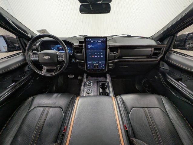 Certified 2022 Ford Expedition Platinum image 6