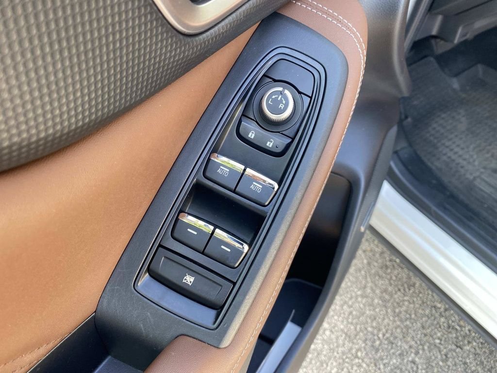 Used 2021 Subaru Forester Touring AWD/4WD image 19