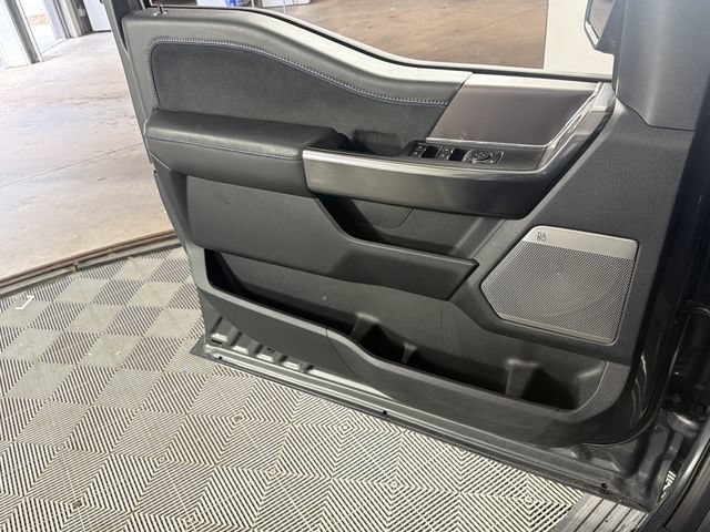 Certified 2025 Ford F150 Platinum AWD/4WD image 17