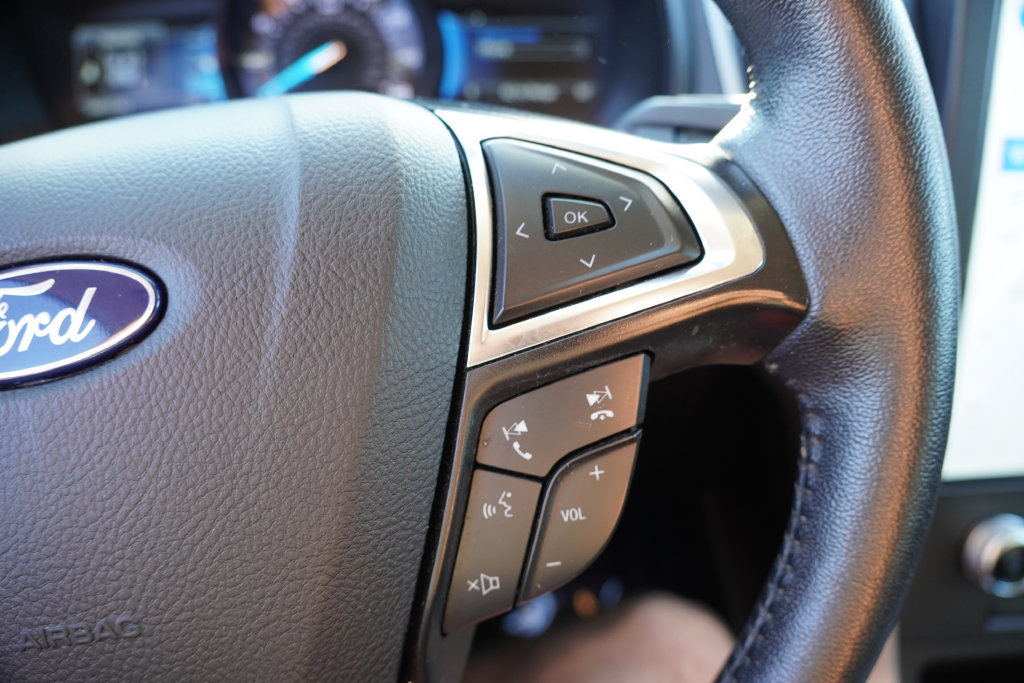 Certified 2024 Ford Edge SEL AWD/4WD image 30