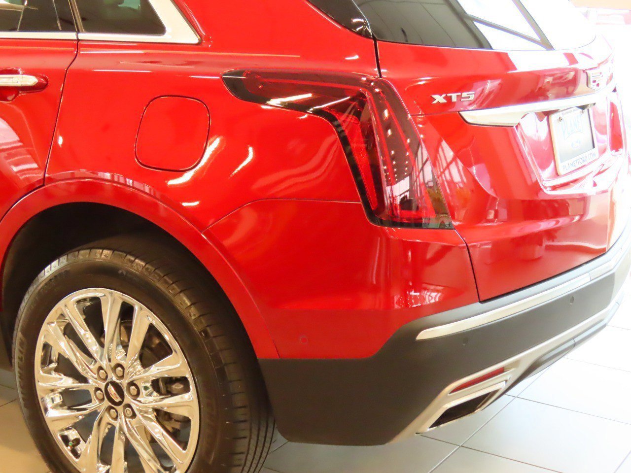 Used 2024 Cadillac XT5 Premium Luxury w/ Platinum Package image 11