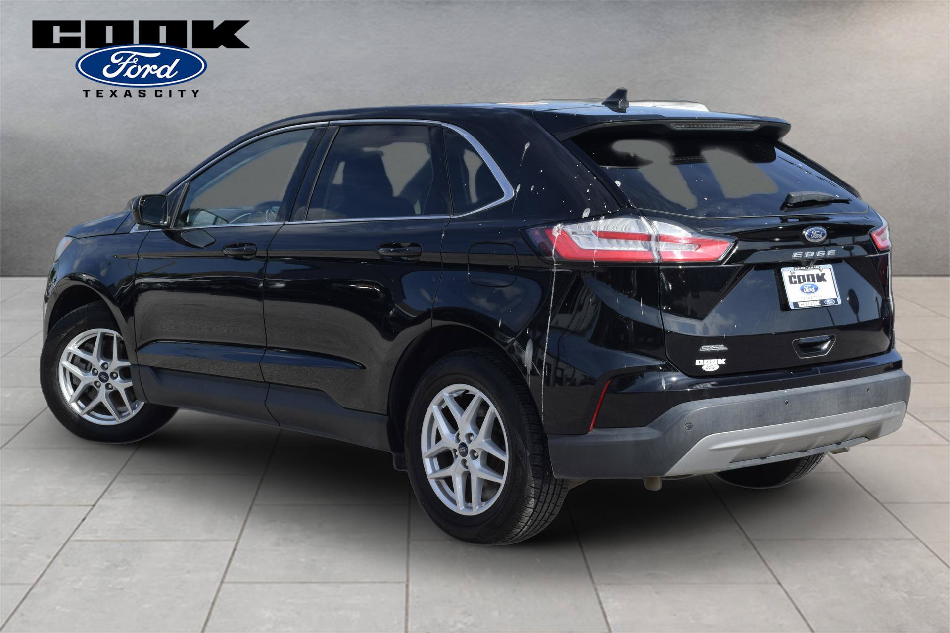 Certified 2021 Ford Edge SEL w/ Convenience Package FWD image 3