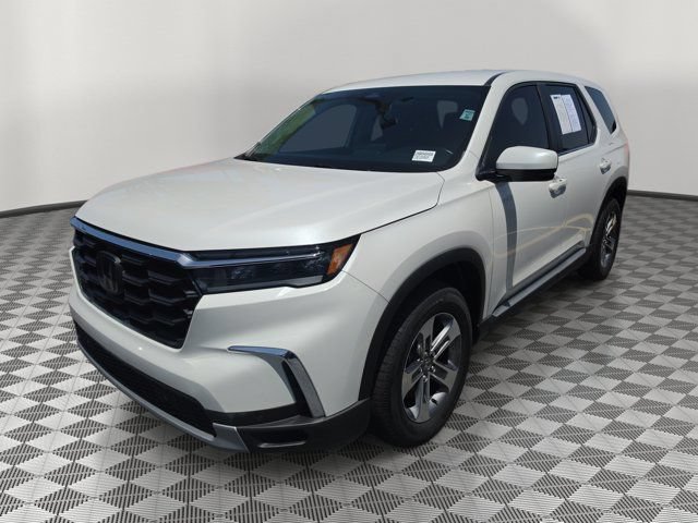 Used 2024 Honda Pilot EX-L image 3