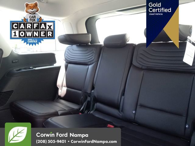 Certified 2025 Ford Expedition Platinum w/ Platinum Ultimate Package AWD/4WD image 28