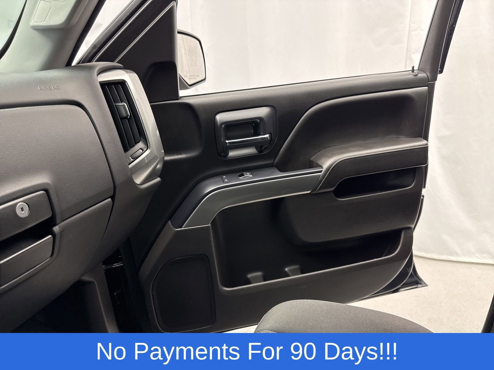 Used 2018 Chevrolet Silverado 1500 LT w/ LT Eassist Package image 21