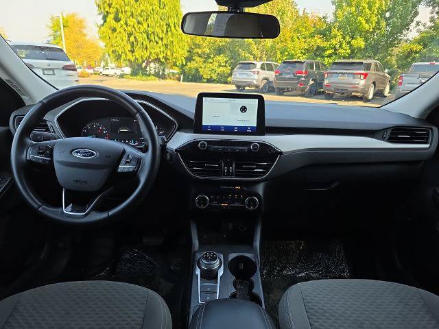 Certified 2022 Ford Escape SE w/ SE Sport Appearance Package FWD image 16