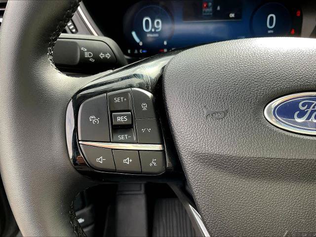 Certified 2025 Ford Escape Platinum AWD/4WD image 13