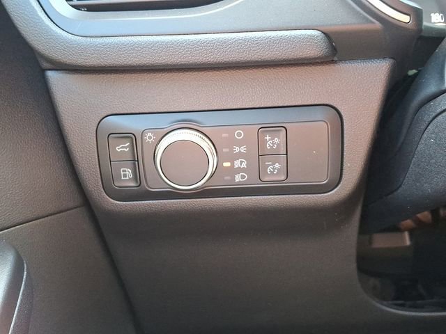 Certified 2022 Ford Escape SE w/ SE Sport Appearance Package image 24