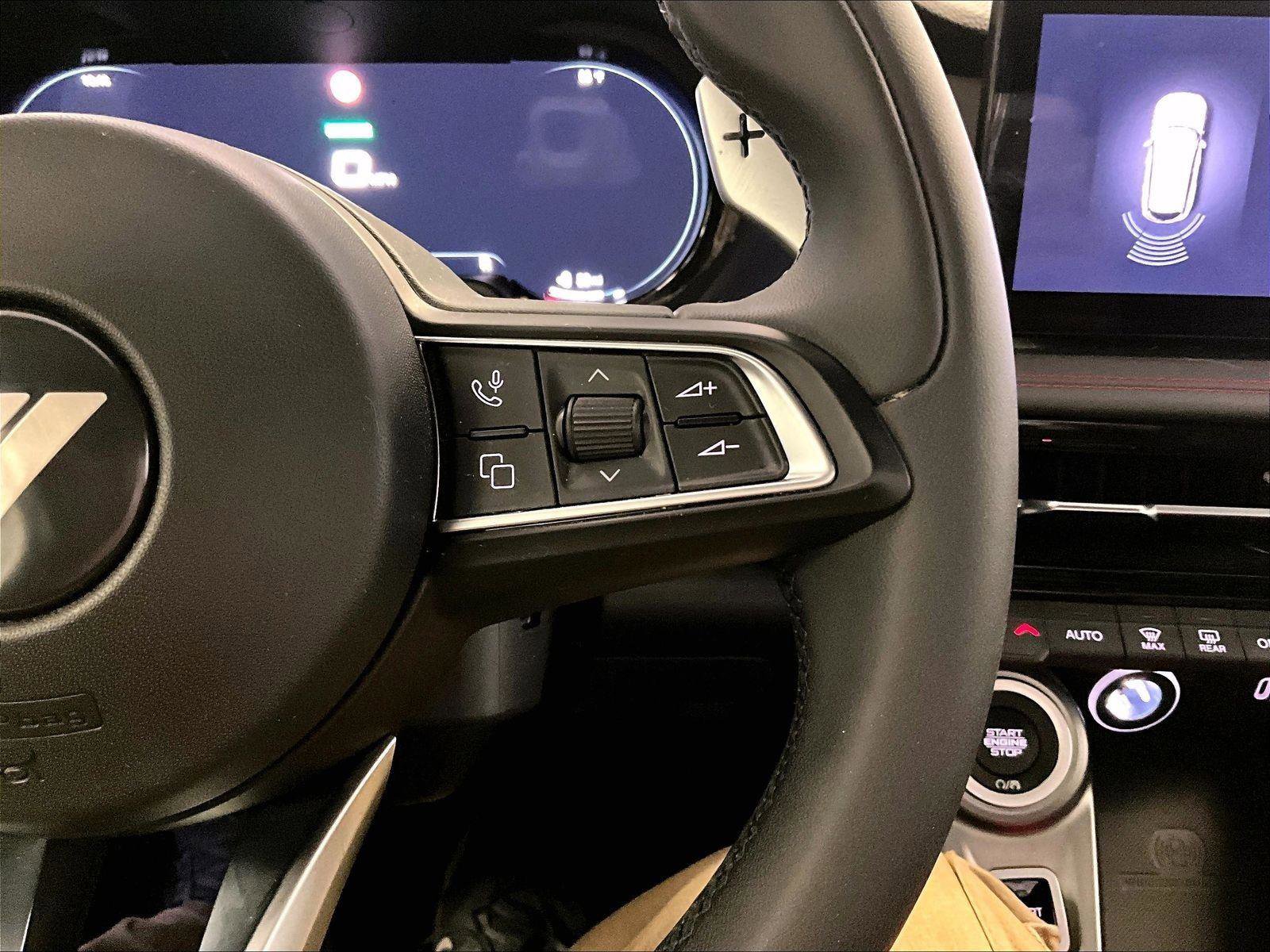 Used 2024 Dodge Hornet R/T Plus w/ R/T Blacktop Package AWD/4WD image 18