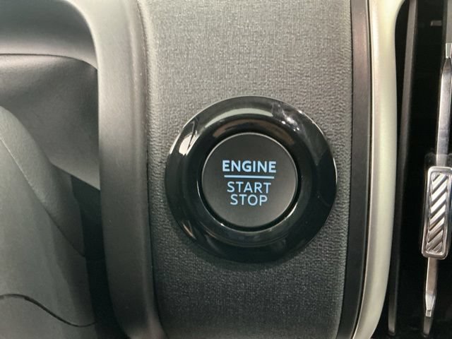 Certified 2025 Ford Expedition Active AWD/4WD image 24