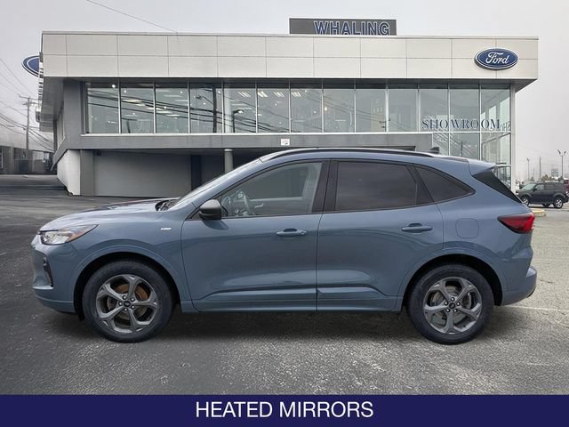 Certified 2023 Ford Escape ST-Line w/ Tech Pack #1 AWD/4WD image 5