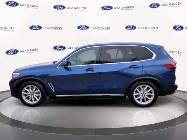 Used 2021 BMW X5 xDrive45e w/ Premium Package AWD/4WD image 2