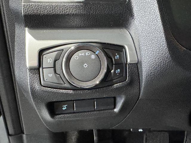 Certified 2017 Ford Explorer XLT w/ Equipment Group 202A FWD image 16