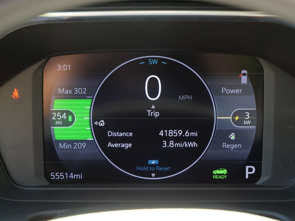 Used 2023 Chevrolet Bolt EUV LT w/ Driver Confidence Package FWD image 25