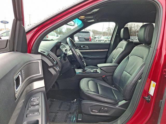 Certified 2018 Ford Explorer XLT w/ Equipment Group 202A image 13