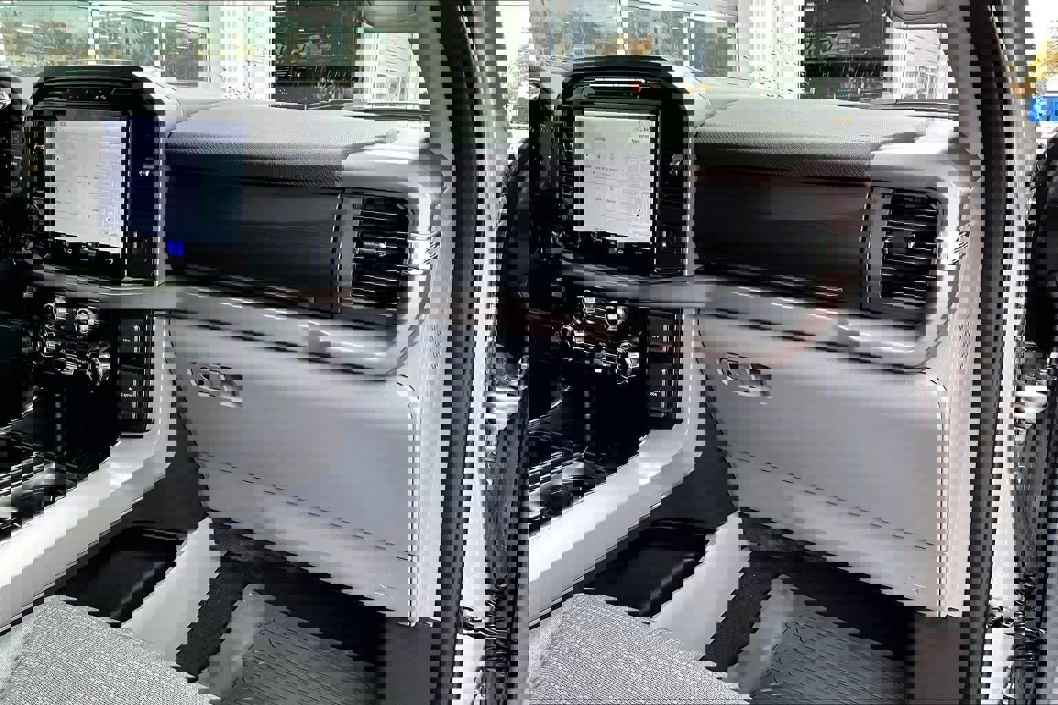 Certified 2024 Ford F150 XLT w/ Equipment Group 302A MID image 20