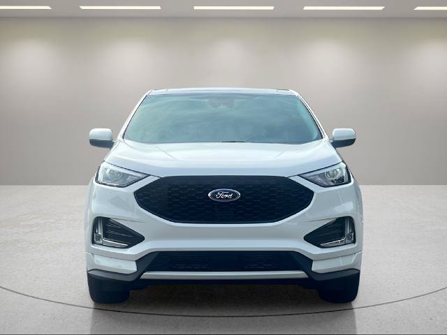 Certified 2022 Ford Edge ST-Line w/ Class II Trailer Tow Package AWD/4WD image 2