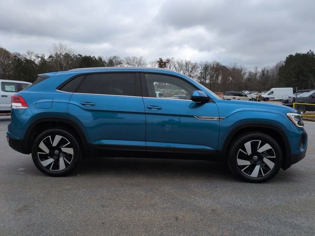Used 2024 Volkswagen Atlas Cross Sport SE video 3