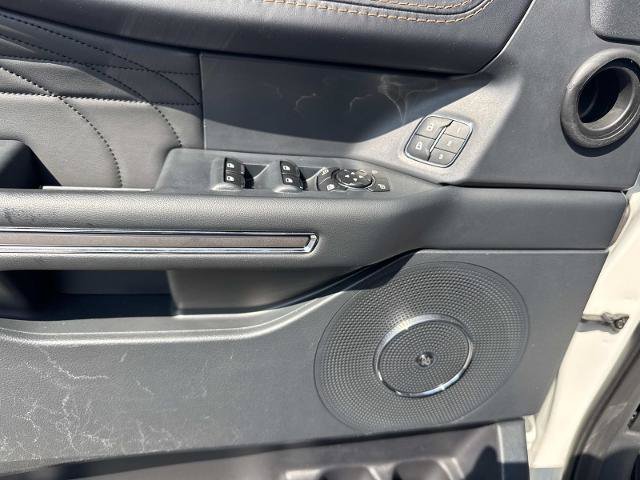 Certified 2022 Ford Expedition Max Platinum RWD image 22