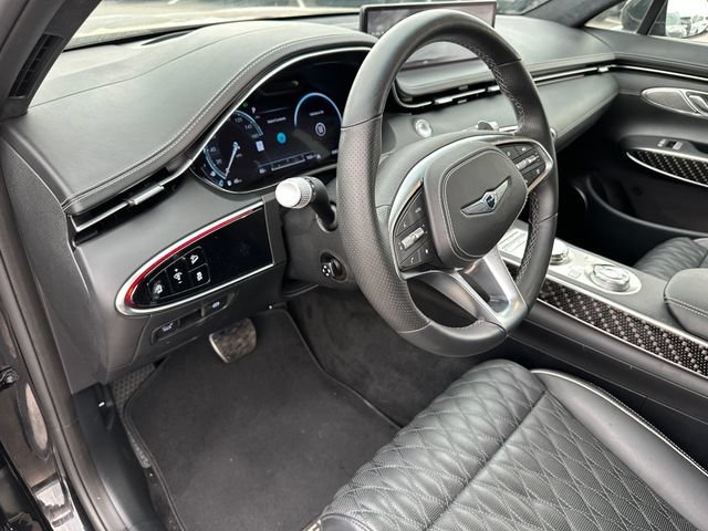 Used 2023 Genesis GV70 3.5T Sport w/ Sport Prestige Package AWD/4WD image 22