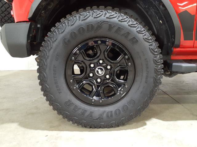 Certified 2024 Ford Bronco Wildtrak AWD/4WD image 14